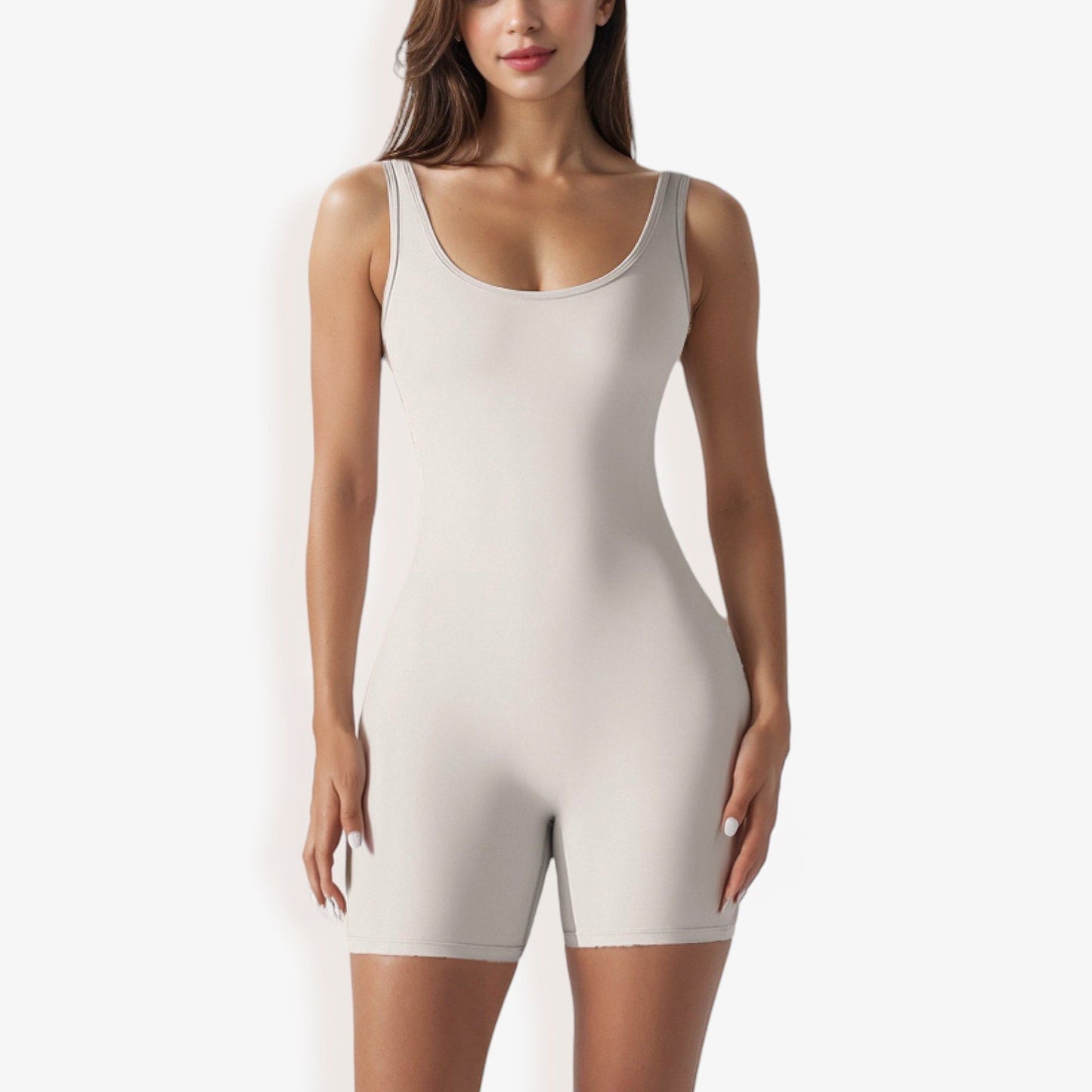 Sleeveless Bodycon Romper with Scoop Neck and Form-Fitting Design