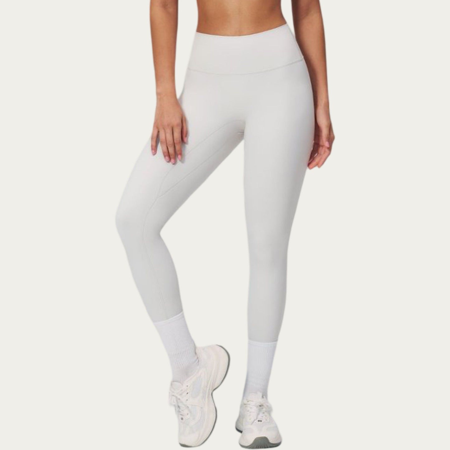 High Waist Leggings with Smooth Stretch Fabric and Curved Seam Detail