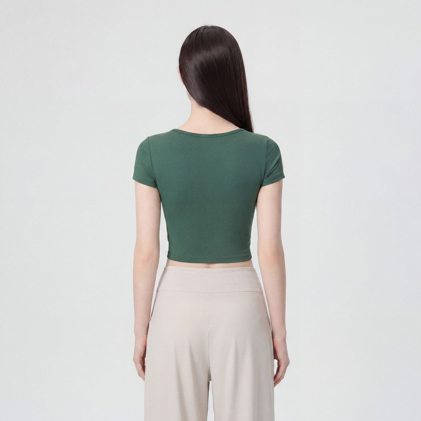 Short Sleeve Cropped Yoga Top with Built In Padding Scoop Neck Contoured Seam Activewear T Shirt