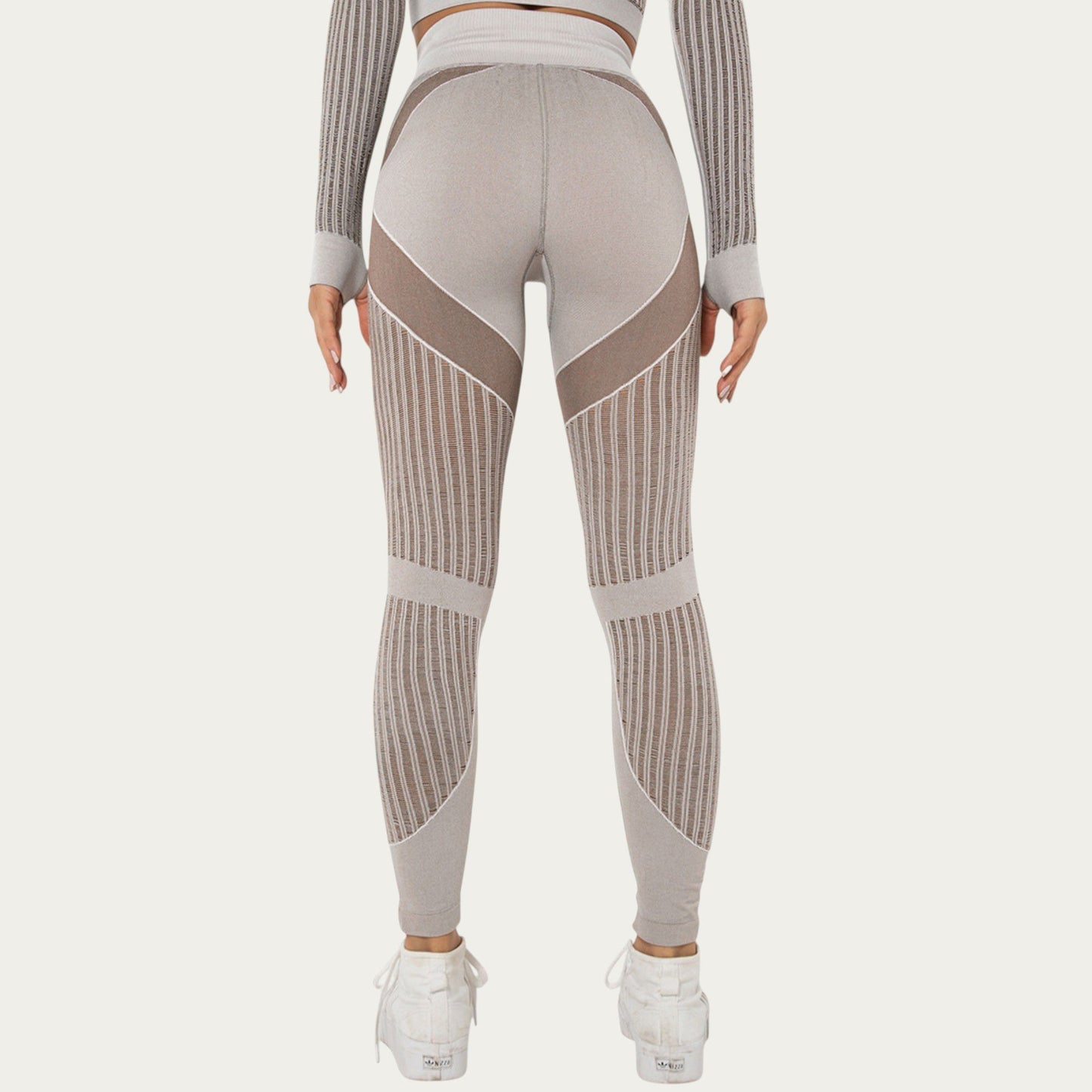 Seamless Patterned Leggings with Ribbed Details and Contouring Panels