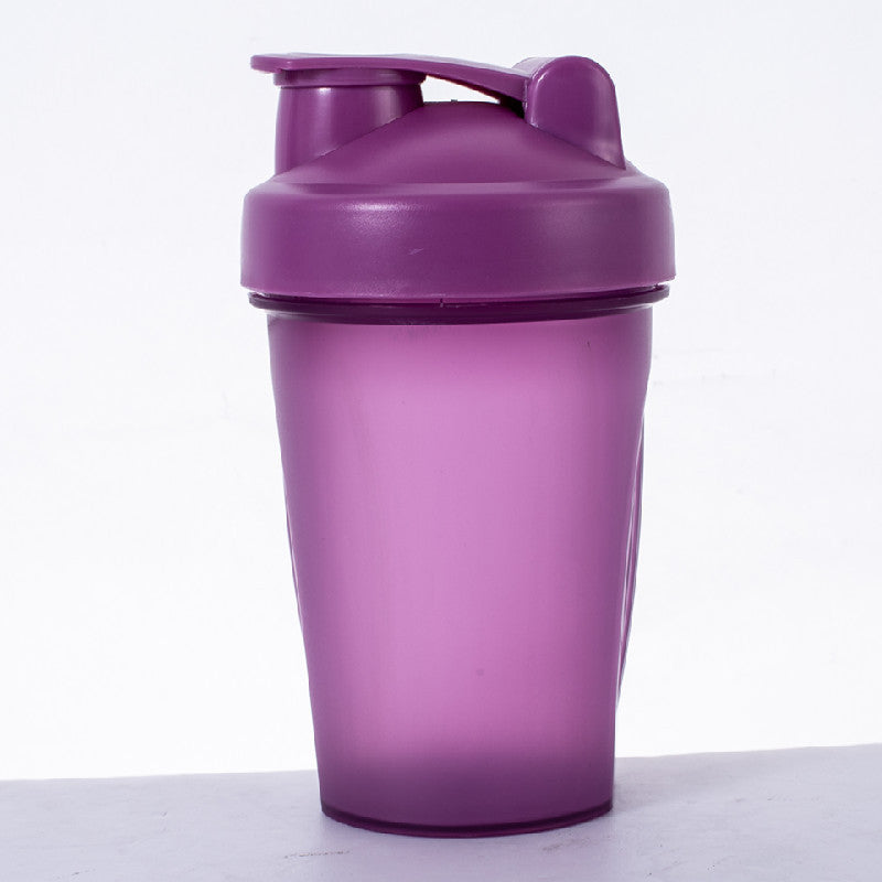 Spill-proof Shaker Cup