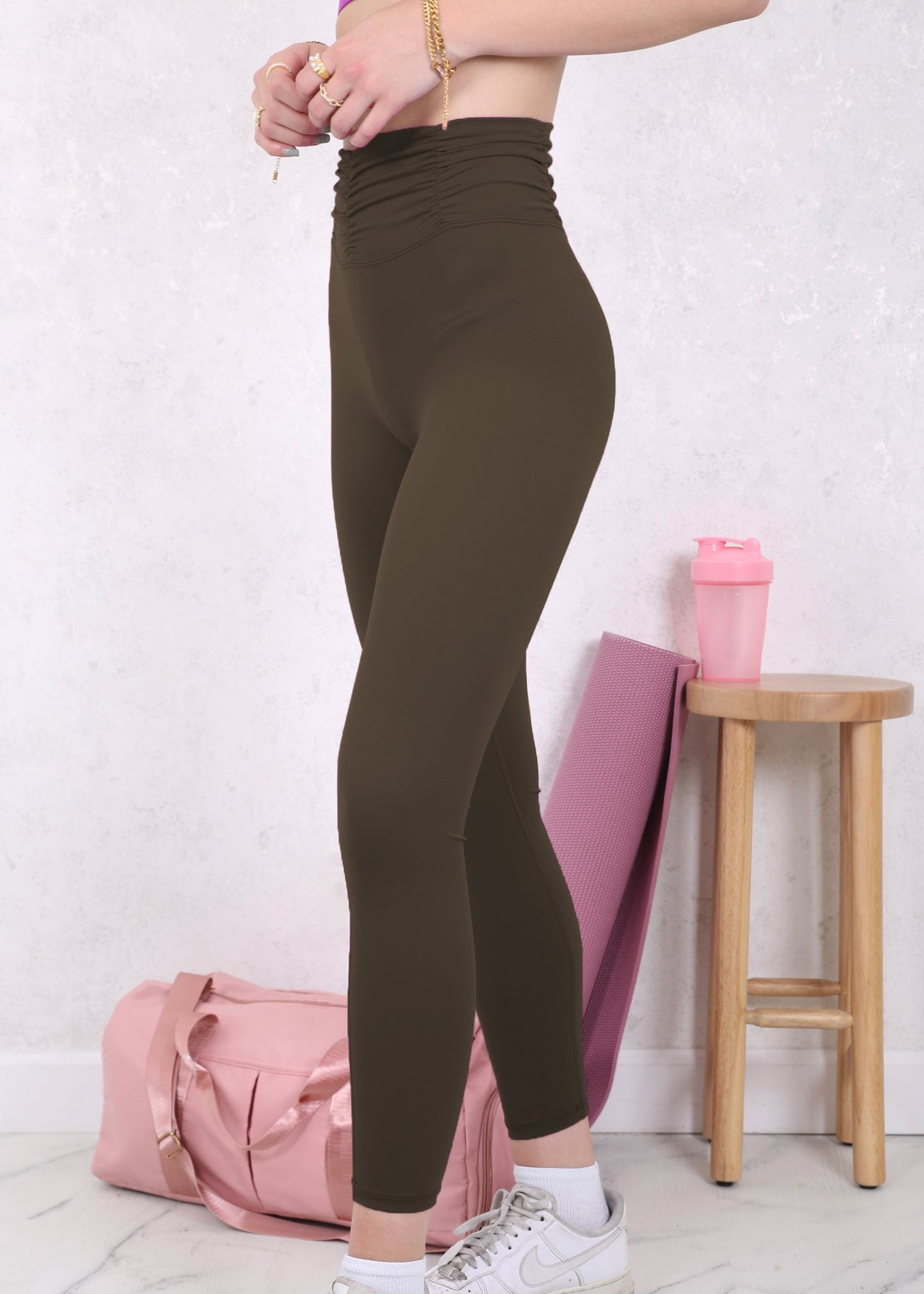 Ruched Curved Waist Leggings
